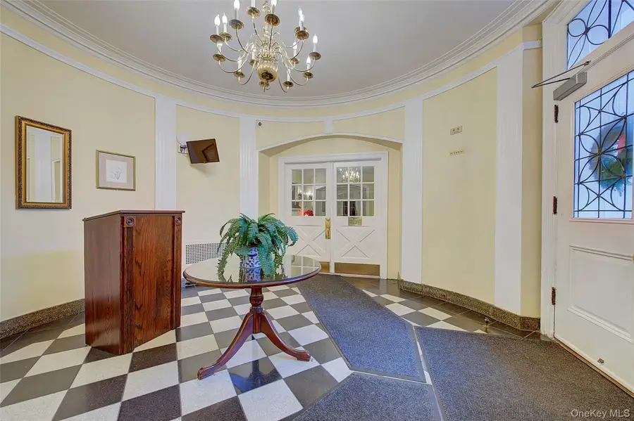 77-14 113th Street #2A, Forest Hills, NY 11375 - #3