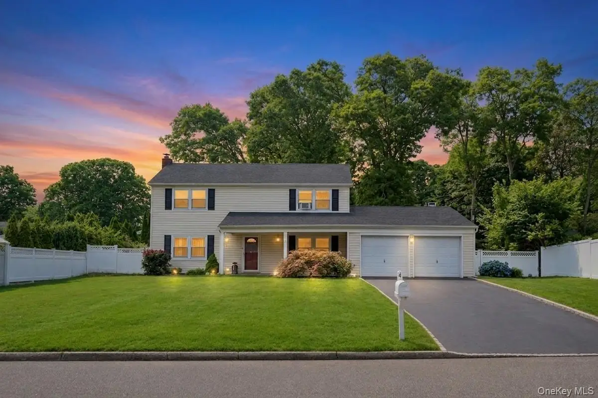 4 Beaverdale Lane, Stony Brook, NY 11790 - #1