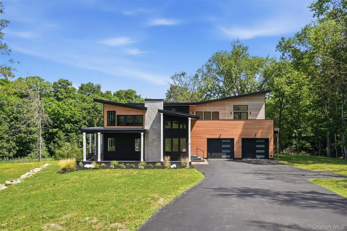 30 Coleman Drive, Campbell Hall, NY 10916 - #1