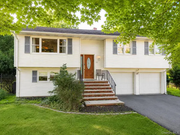 132 Hilltop Road, Monroe, NY 10950