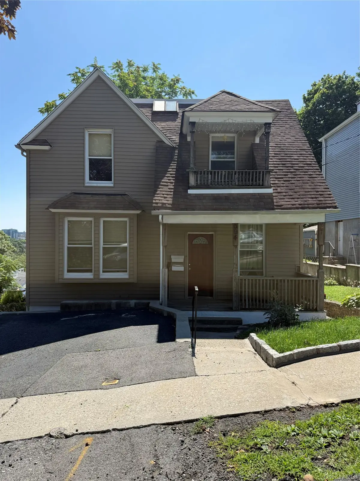 394 Upland Avenue, Yonkers, NY 10703 - #1