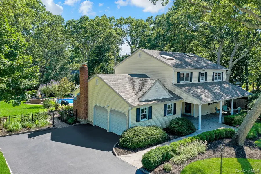 24 Fox Road, East Setauket, NY 11733 - #3