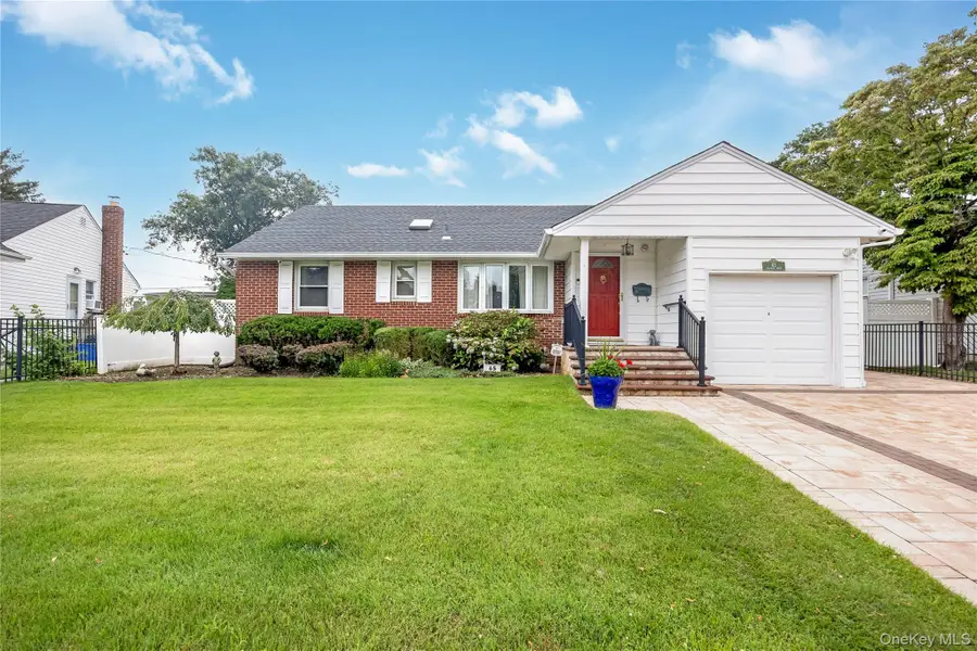 65 Colonial Drive, Farmingdale, NY 11735 - #2