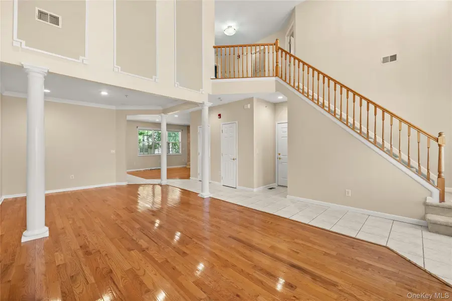 54 Meadow Pond Circle, Miller Place, NY 11764 - #3