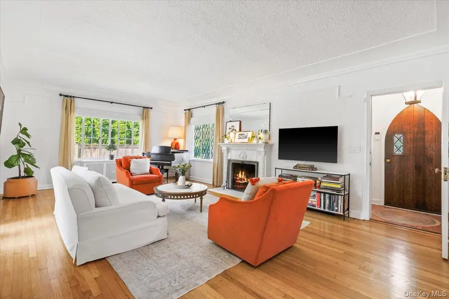 33 Maple Hill Drive, Larchmont, NY 10538 - #3