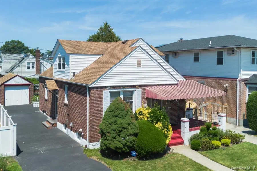 125 Sterling Road, Elmont, NY 11003 - #2