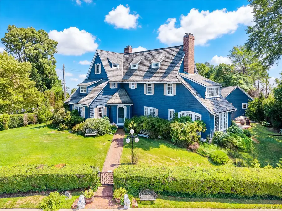 1120 Shore Road, Little Neck, NY 11363 - #2