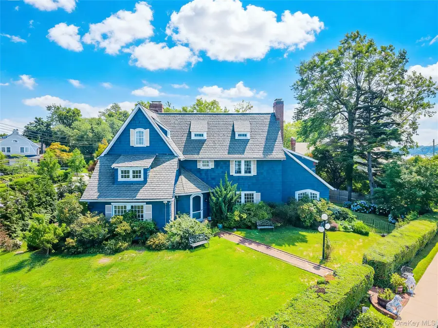 1120 Shore Road, Little Neck, NY 11363 - #3