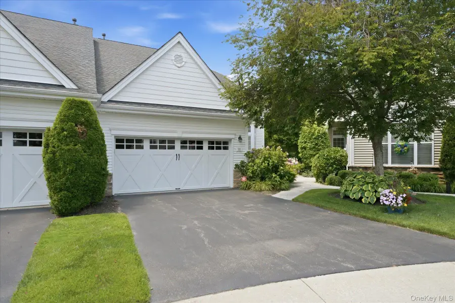 78 Ballad Court, Eastport, NY 11941 - #2