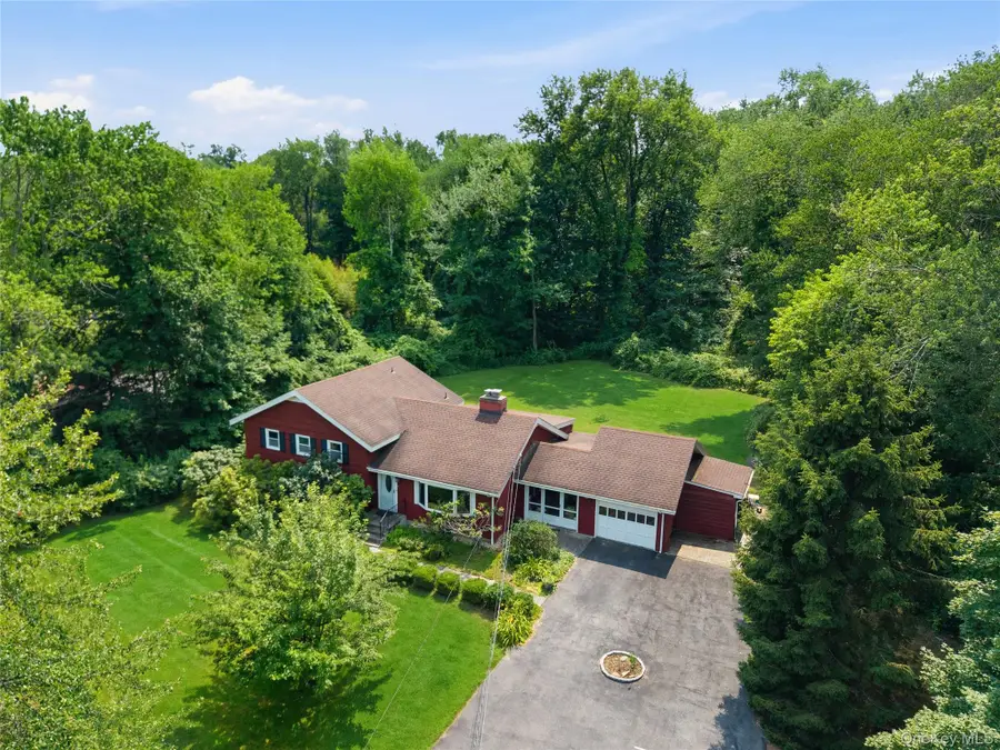 11 Creemer Road, Armonk, NY 10504 - #3