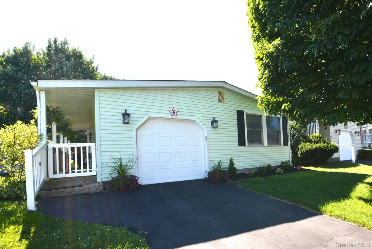 105 W Village Circle #105, Manorville, NY 11949 - #1