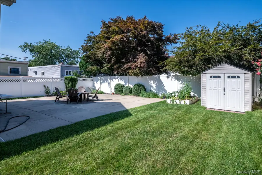 3450 Mc Owen Avenue, Bronx, NY 10475 - #3