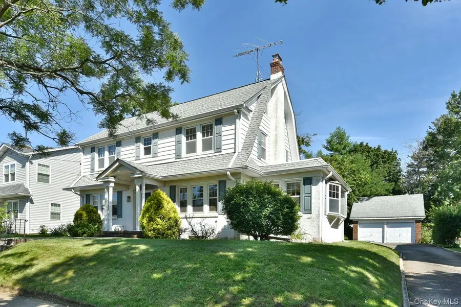 182 Ferncroft Road, Mineola, NY 11501 - #3