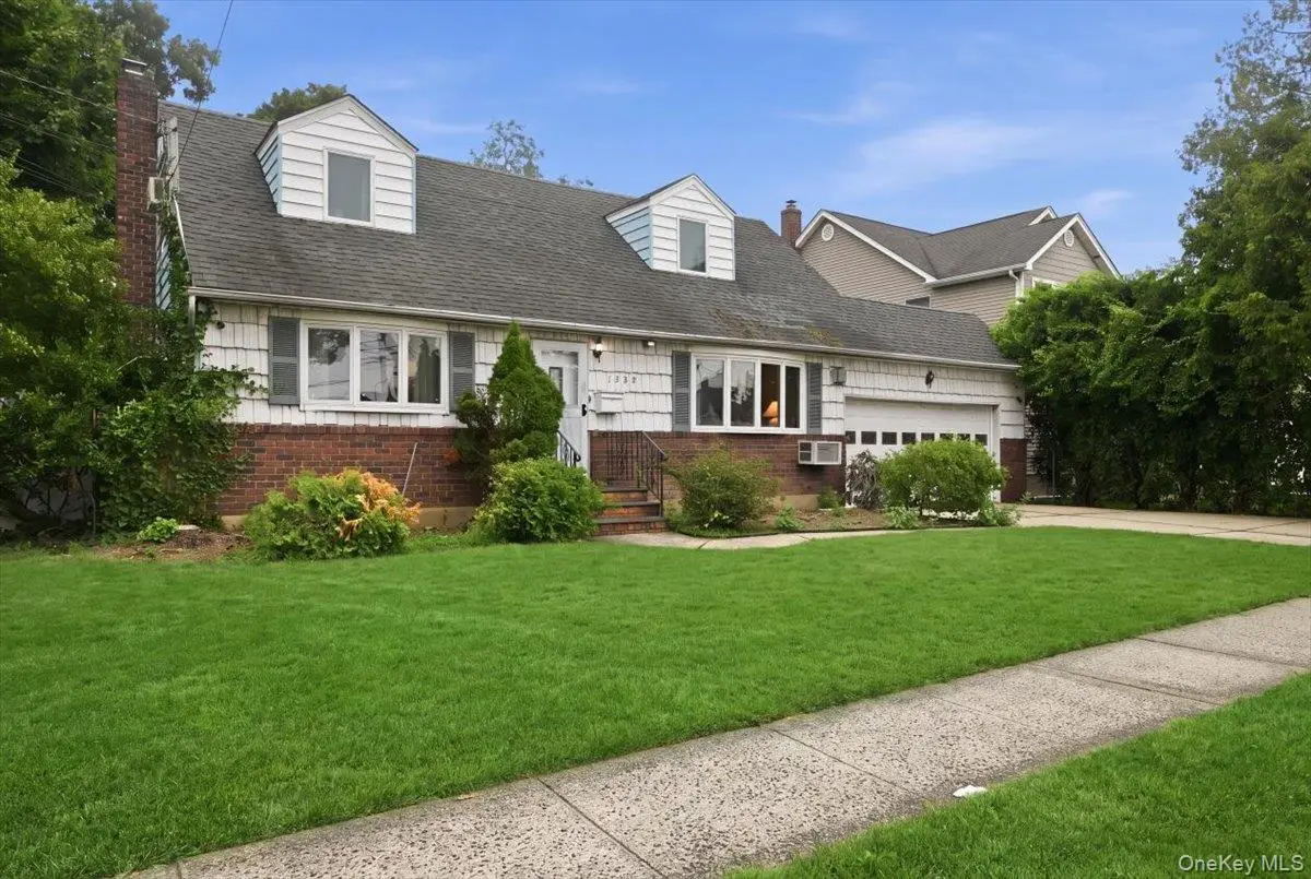 1935 Lenox Avenue, East Meadow, NY 11554 - #1
