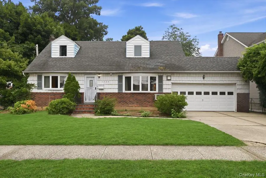 1935 Lenox Avenue, East Meadow, NY 11554 - #2