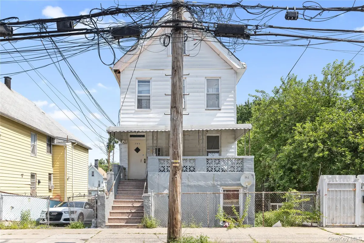 763 E 217th Street, Bronx, NY 10467 - #1