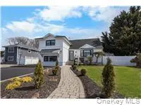 53 Elizabeth Drive, Bethpage, NY 11714