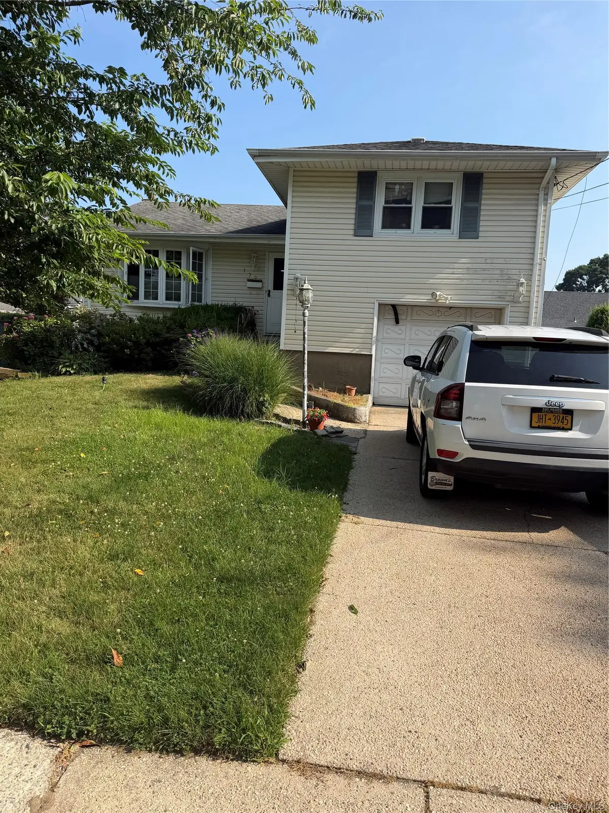 172 N Walnut Street, Massapequa, NY 11758 - #1