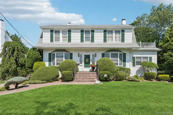 43 Beverly Road, Merrick, NY 11566