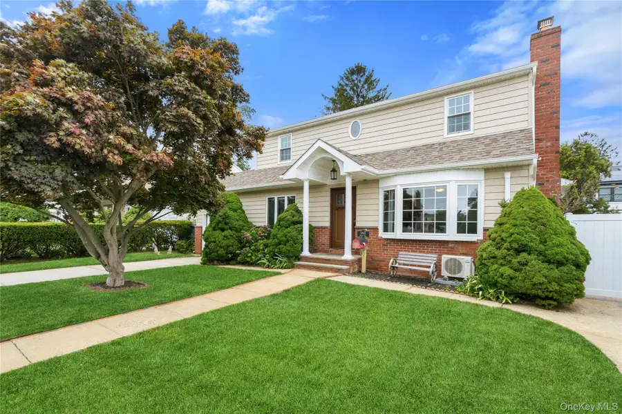 1865 Dover Road, Wantagh, NY 11793 - #2