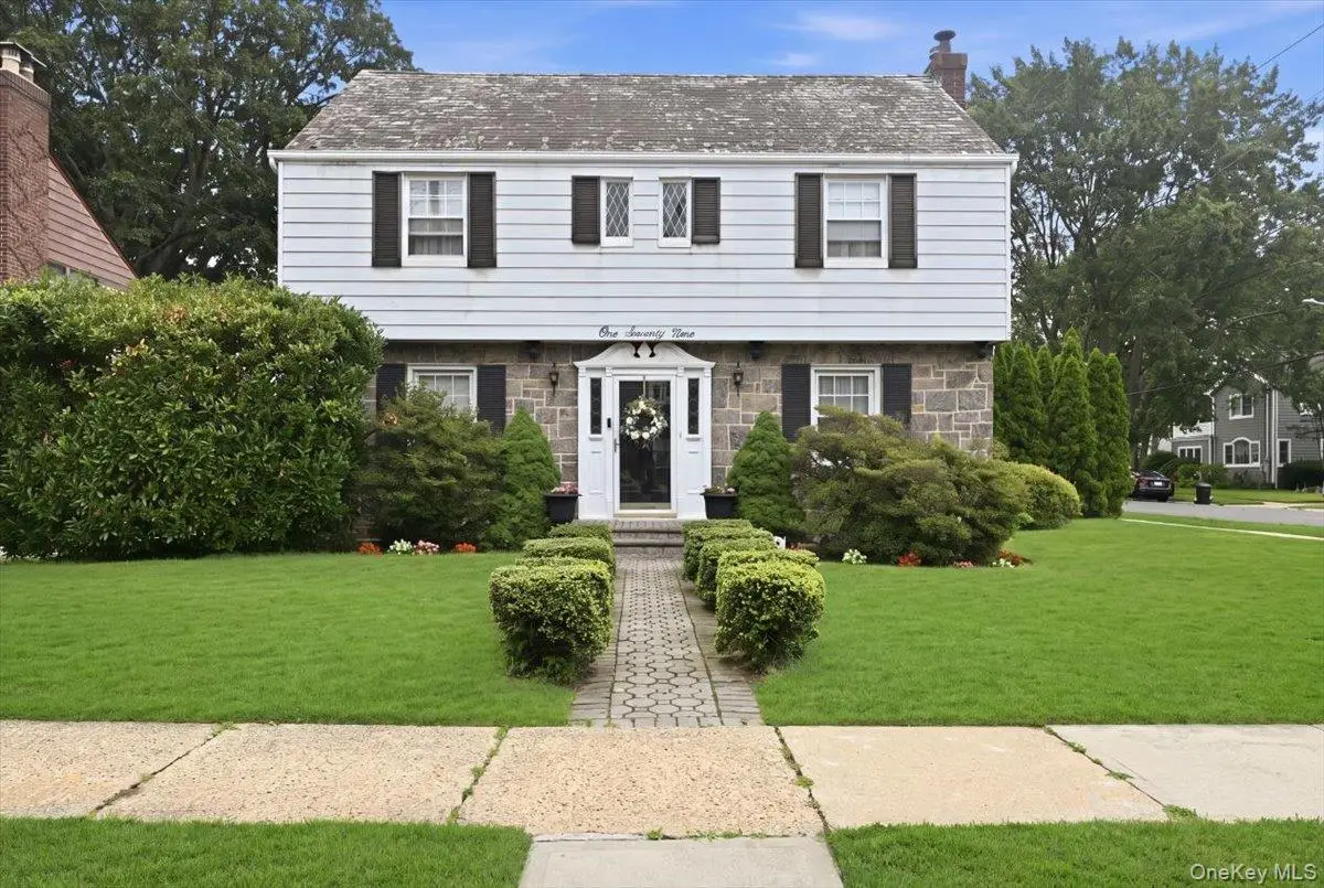 179 Locust Street, Floral Park, NY 11001 - #1