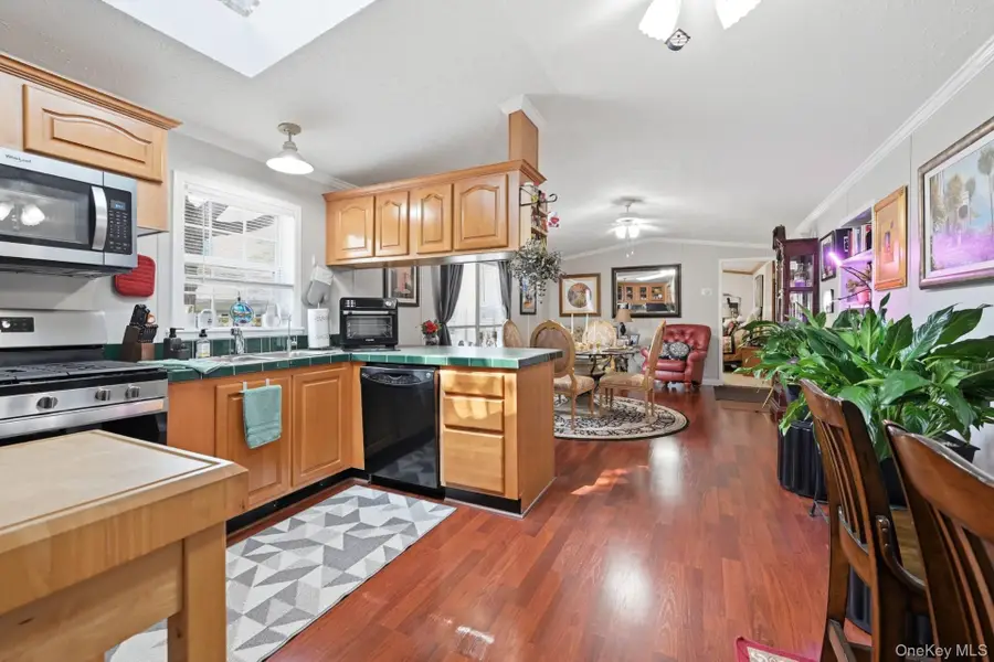 37 Hubbard Avenue #84, Riverhead, NY 11901 - #3