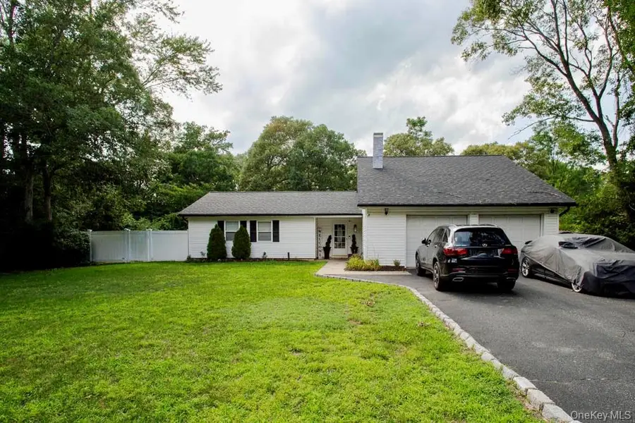36 Harford Drive, Coram, NY 11727 - #2