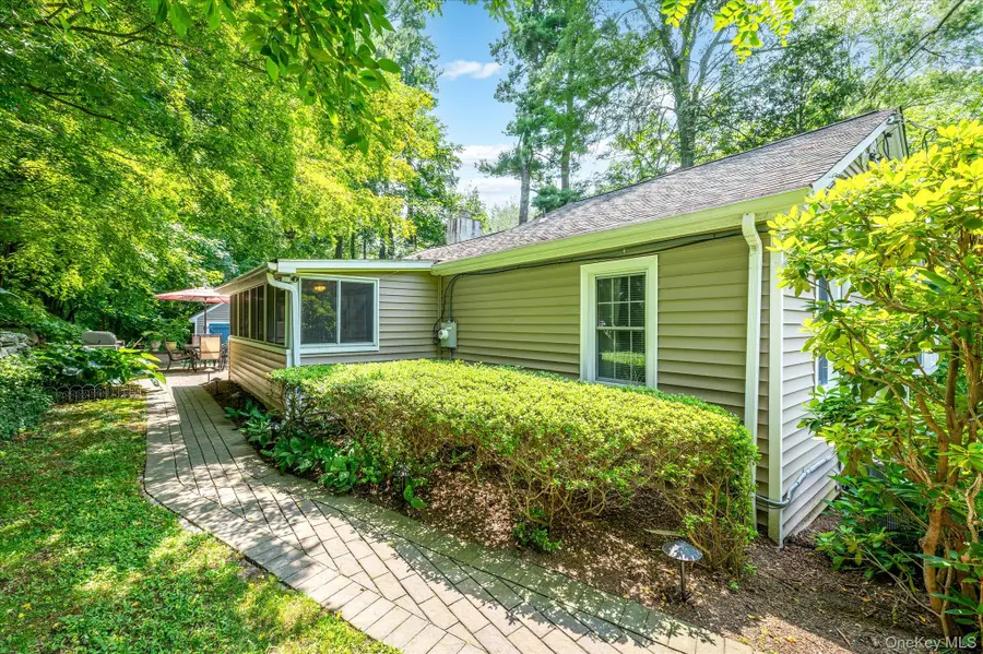 12 Lakeview Drive, Yorktown Heights, NY 10598 - #2