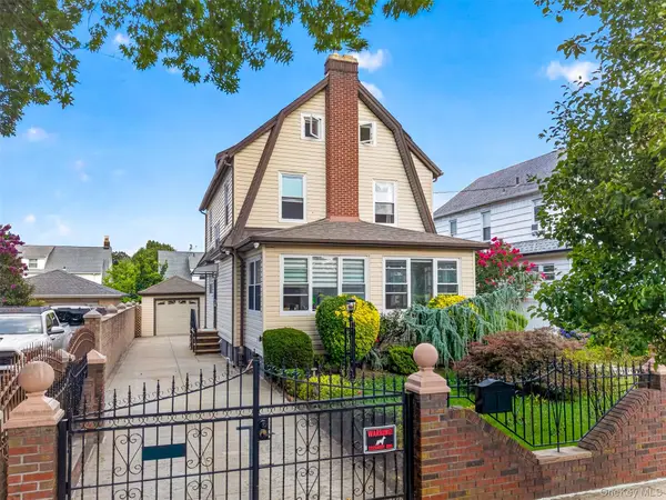 3569 161st Street, Flushing, NY 11358