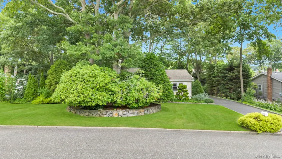 9 Alpine Place, Lake Grove, NY 11755 - #2