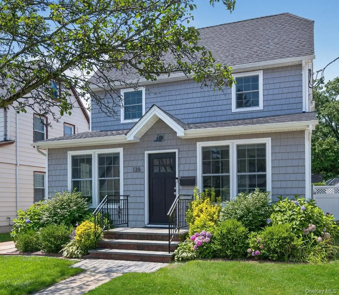 136 Broad Street, Williston Park, NY 11596 - #1