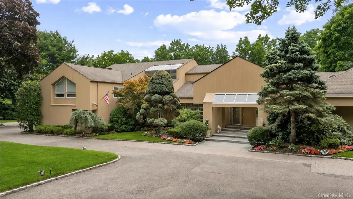 24 Emerson Road, Brookville, NY 11545 - #1