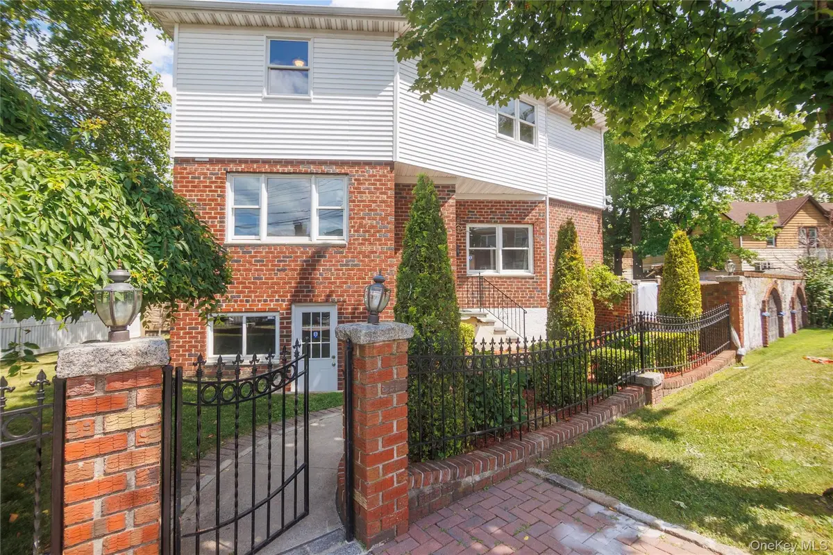 1340 Siegfried Place, Bronx, NY 10465 - #1