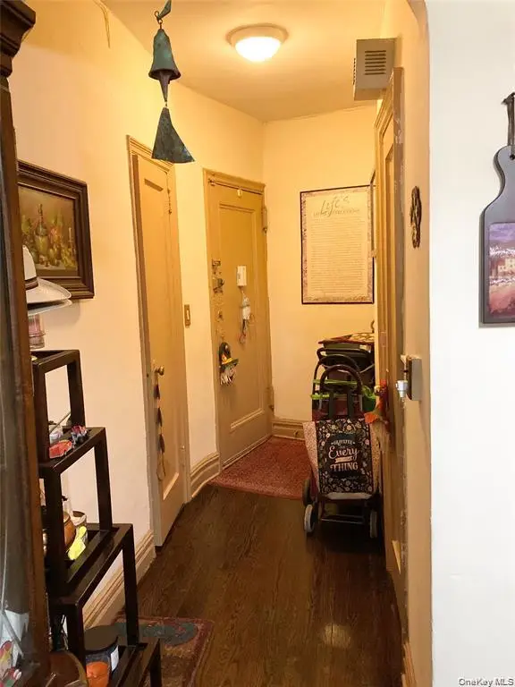 2166 Bronx Park E #6C, Bronx, NY 10462 - #3