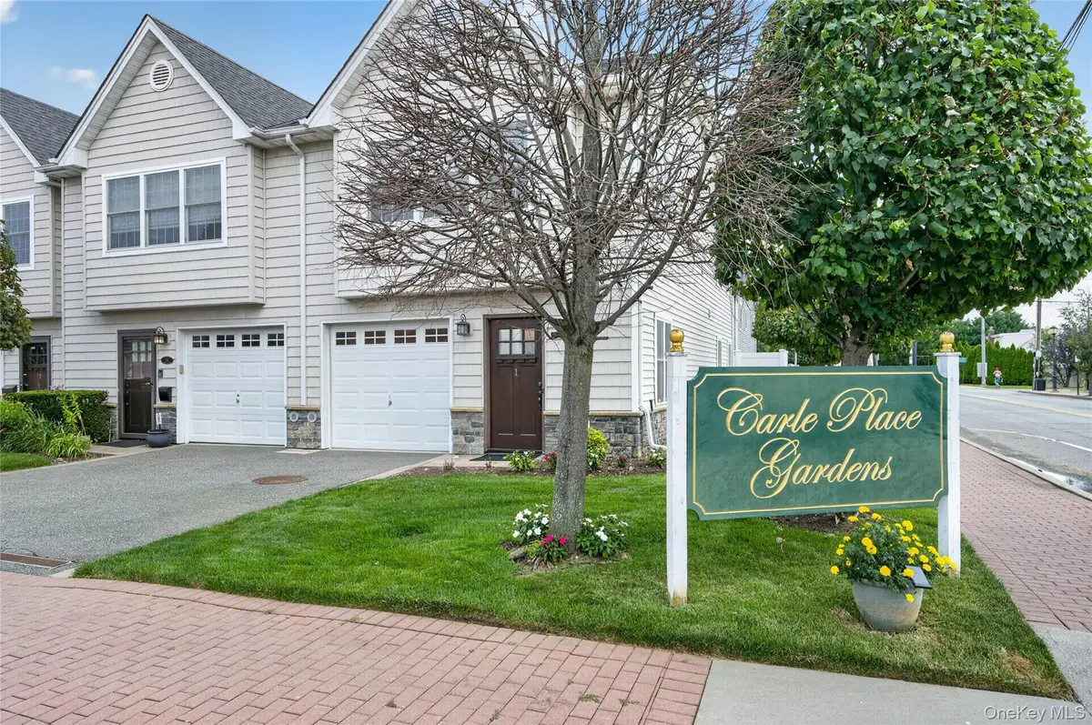 1 Koch Place, Carle Place, NY 11514 - #1