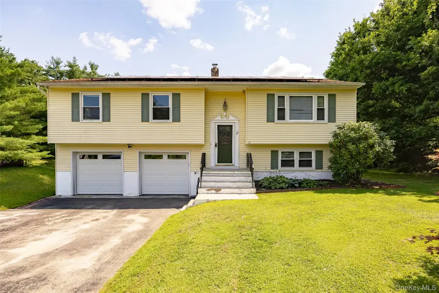 38 Forest Valley Road, Pleasant Valley, NY 12569 - #2
