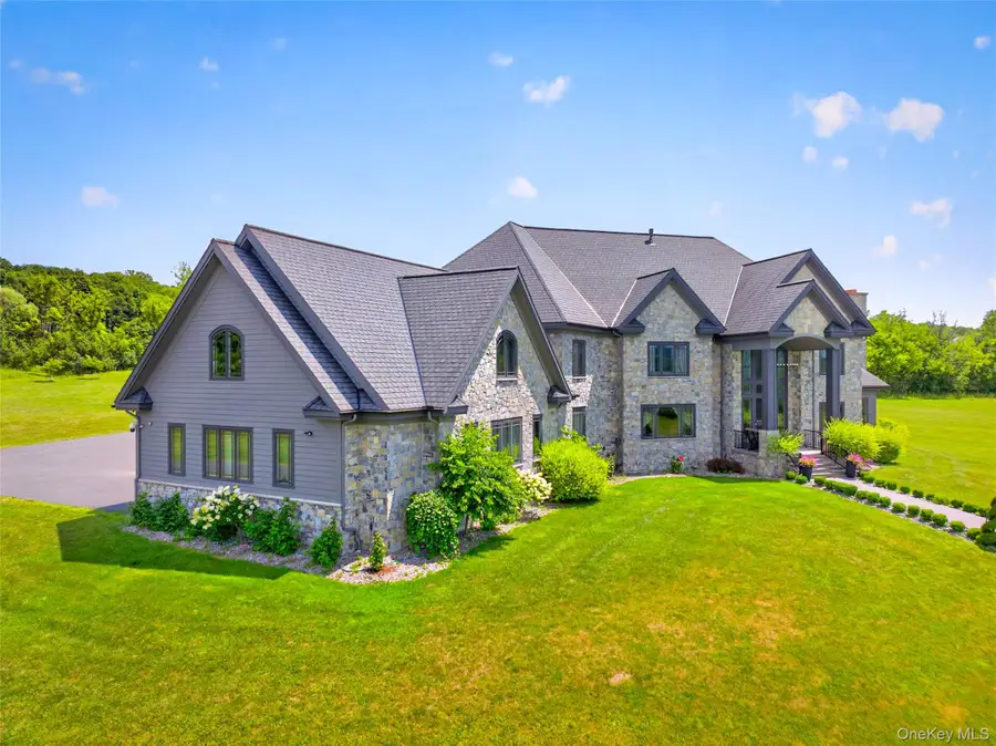 9521 Mallory Road, New Hartford, NY 13413 - #2