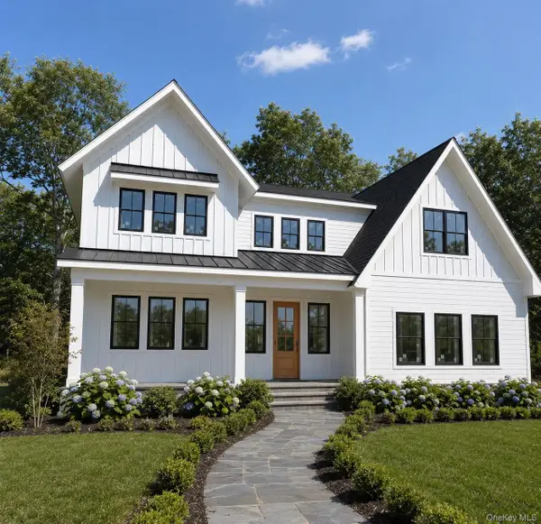 38 N Bay Avenue, Eastport, NY 11941