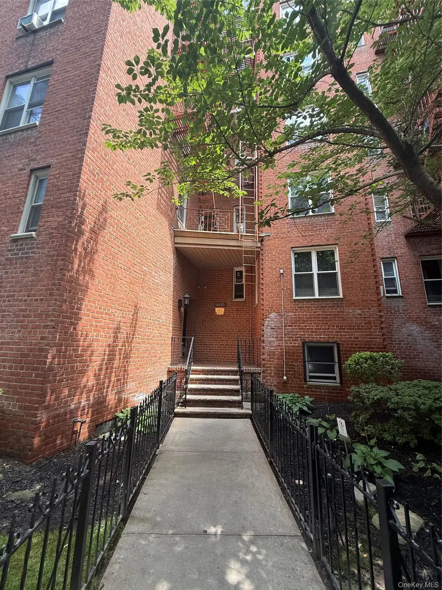 33-15 81st Street #6E, Jackson Heights, NY 11372 - #2