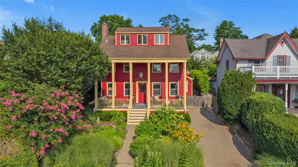 15 Jackson Street, Port Washington, NY 11050