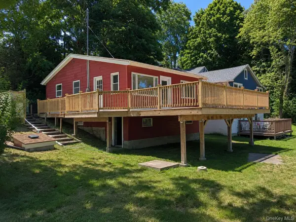 1945 New Hackensack Road, Poughkeepsie, NY 12603