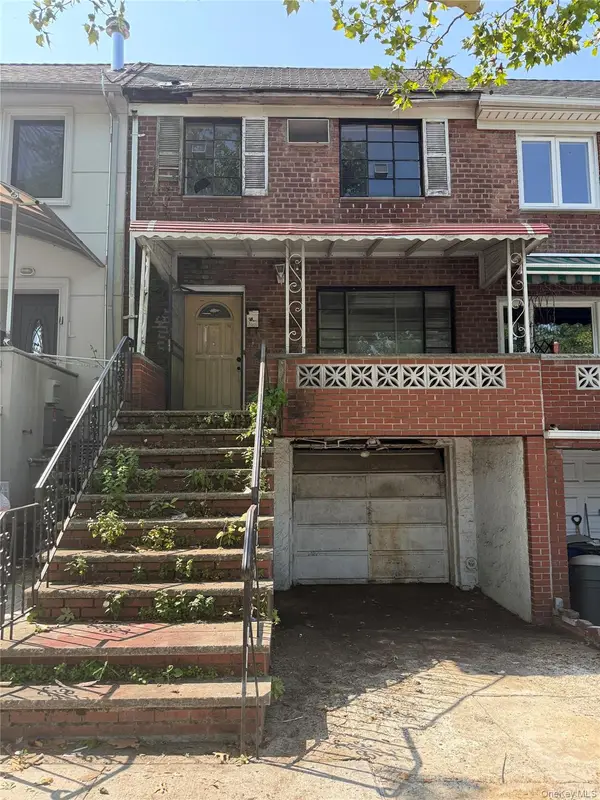 14410 Gravett Road, Flushing, NY 11367
