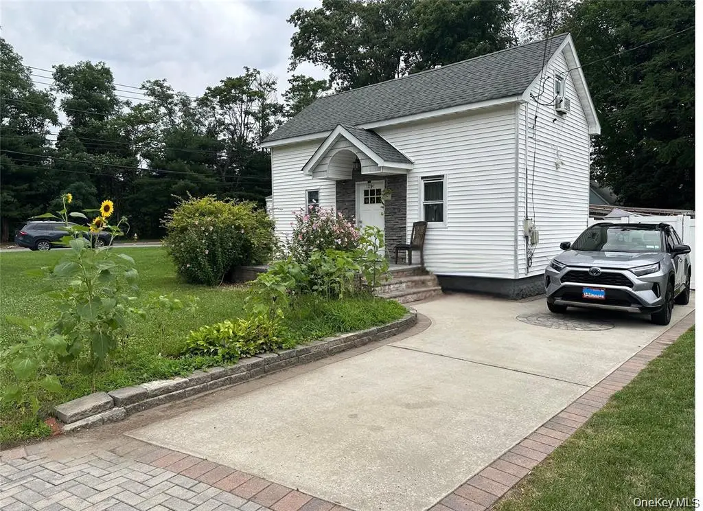 1287 Little East Neck Road, Wyandanch, NY 11798 - #1