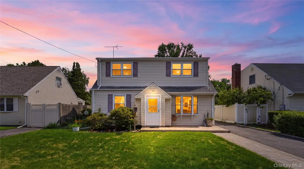 43 Nassau Avenue, Plainview, NY 11803 - #1