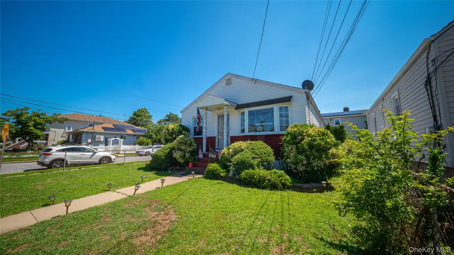1743 Atherton Avenue, Elmont, NY 11003 - #2