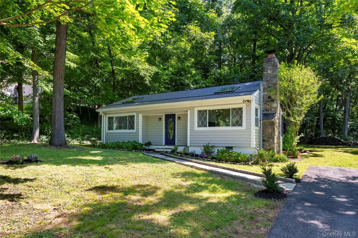 6 Hemlock Trail Court, Carmel, NY 10512 - #1
