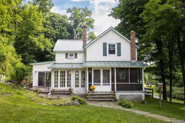 390 Water Street, Hudson, NY 12534