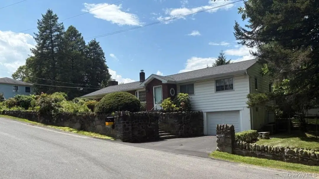 8 Boulder Road, Newburgh, NY 12550 - #1
