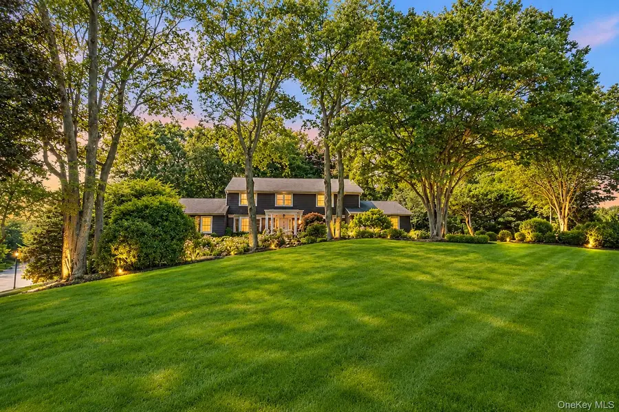 1 Winston Court, Dix Hills, NY 11746 - #2