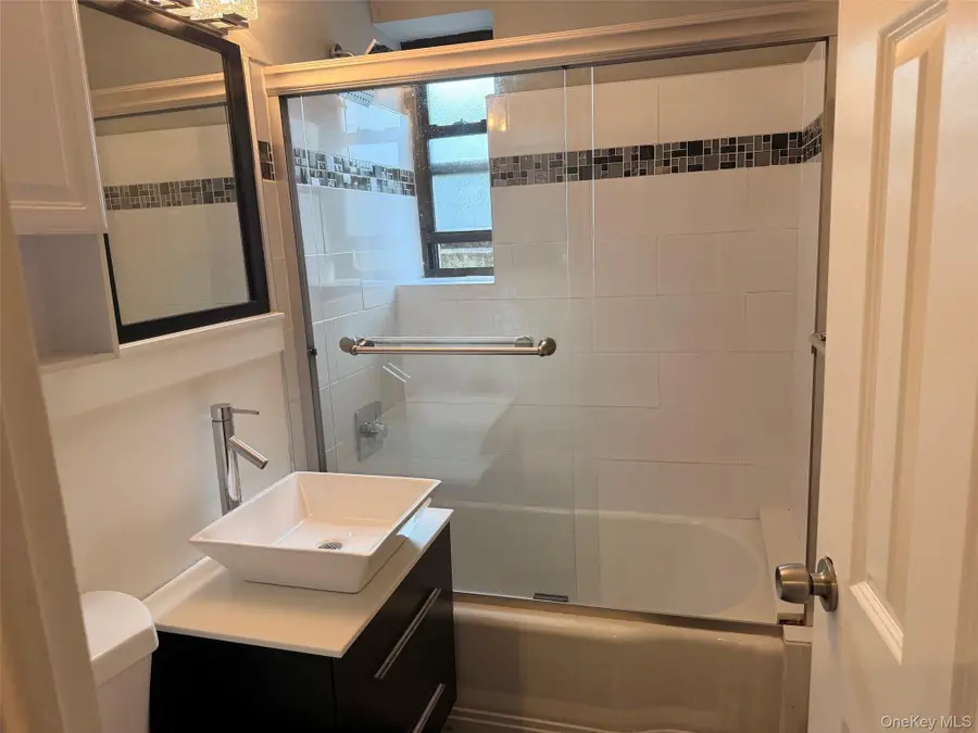 20 Shady Glen Court #H, New Rochelle, NY 10805 - #3